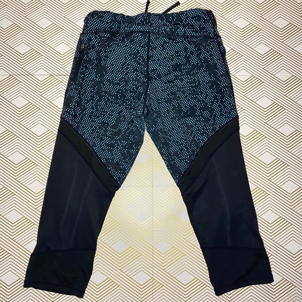 Women’s Champion Workout Leggings - Picture 2 of 8